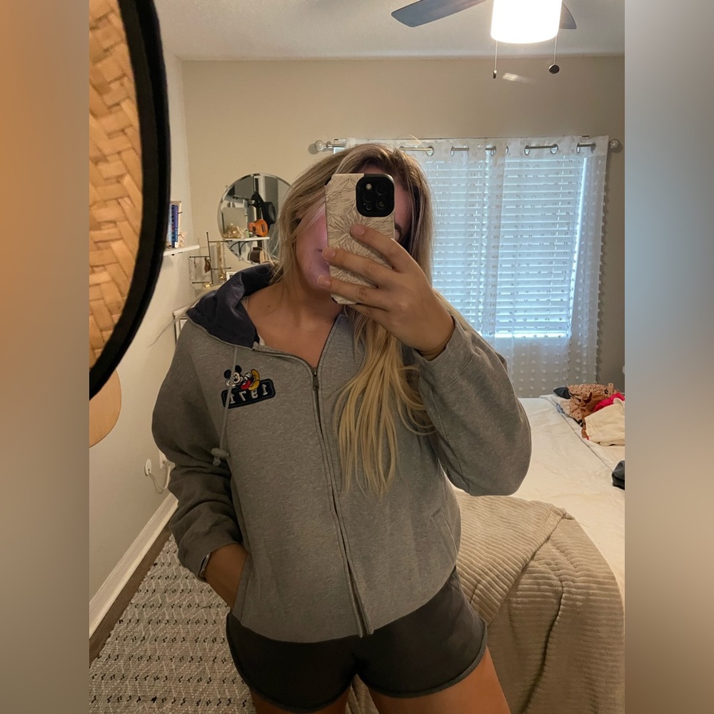 AUTHENTIC DISNEY ZIP UP